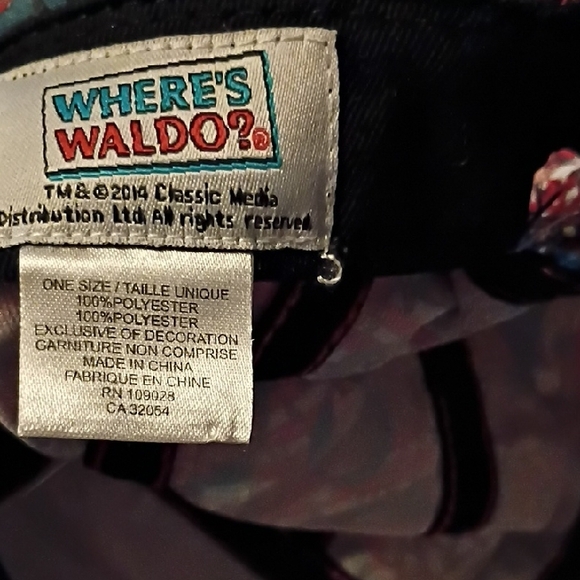 2014 Classic Media 5 Panel Where's Waldo 5 Panel Snap Back Hat. - Picture 2 of 13